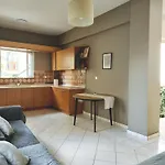 Apartman Stylish Modern Flat In Pyrgos Near Olympia