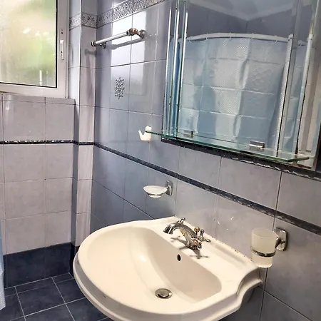 Stylish Modern Flat In Pyrgos Near Olympia * Pírgos