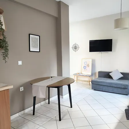 Stylish Modern Flat In Pyrgos Near Olympia Apartment *