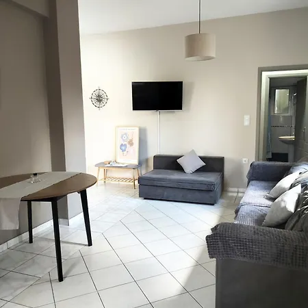 Stylish Modern Flat In Pyrgos Near Olympia Apartment *