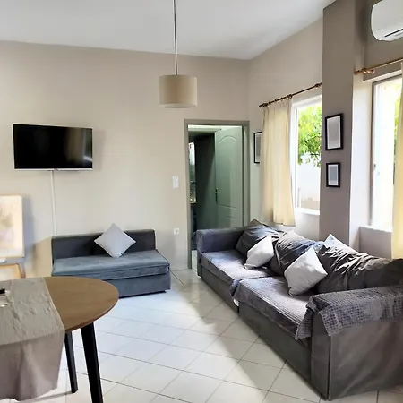 Apartman Stylish Modern Flat In Pyrgos Near Olympia *