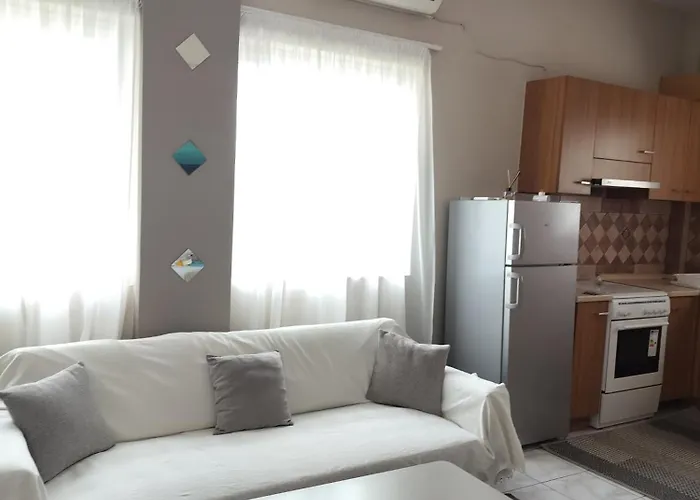 Stylish Modern Flat In Pyrgos Near Olympia Апартаменты *