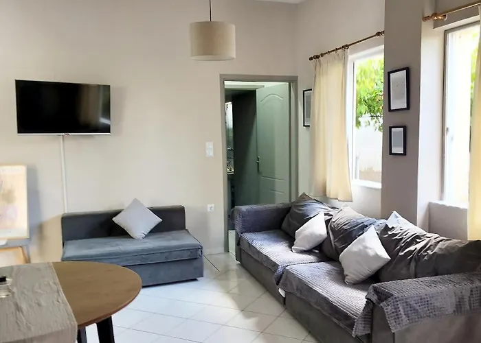 Апартаменты Stylish Modern Flat In Pyrgos Near Olympia *