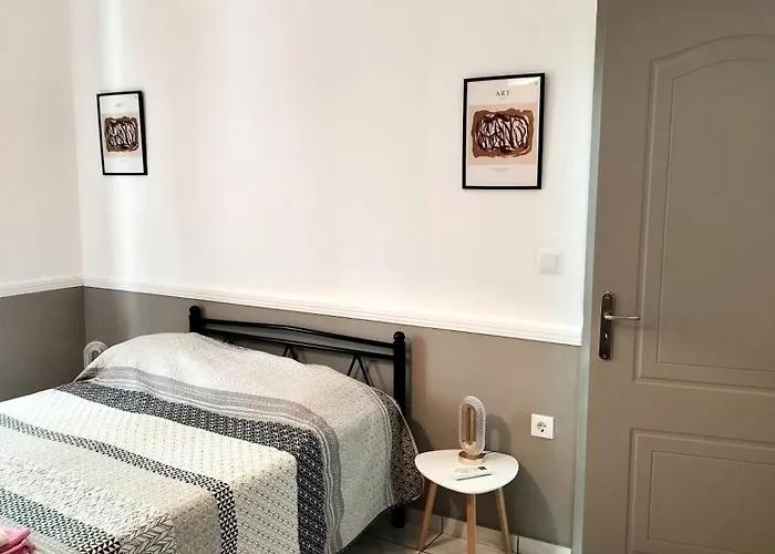 Stylish Modern Flat In Pyrgos Near Olympia Пиргос