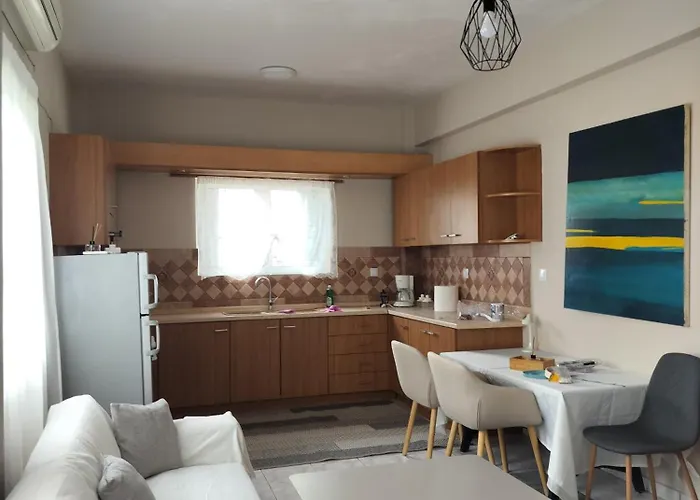 Stylish Modern Flat In Pyrgos Near Olympia